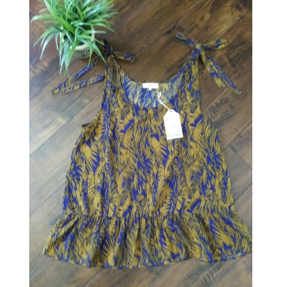 NWT Entro tank/ blouse size L